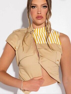 AKIRA CROP SLEEVELESS TRENCH VEST